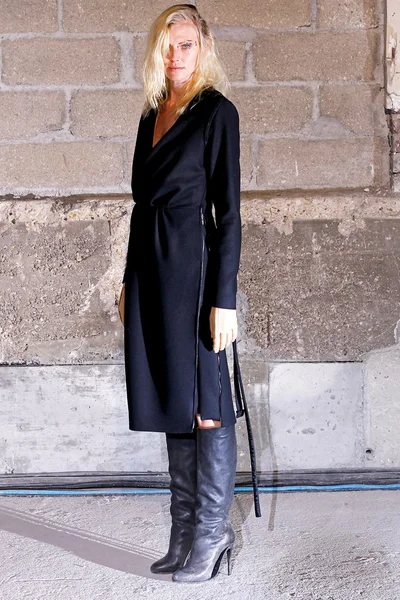 Look 2